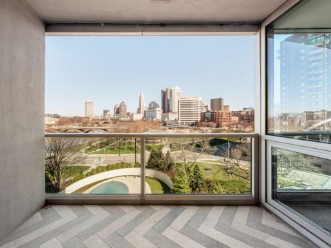 Tiny photo for 1 Miranova Place 730 #730, Columbus, OH 43215 (MLS # 226007035)