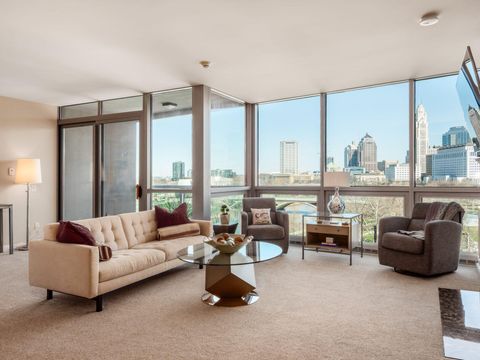 Tiny photo for 1 Miranova Place 730 #730, Columbus, OH 43215 (MLS # 226007035)