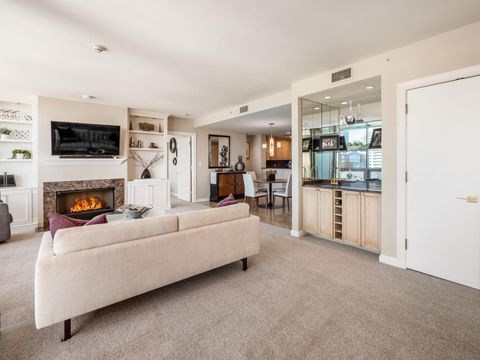 Tiny photo for 1 Miranova Place 730 #730, Columbus, OH 43215 (MLS # 226007035)