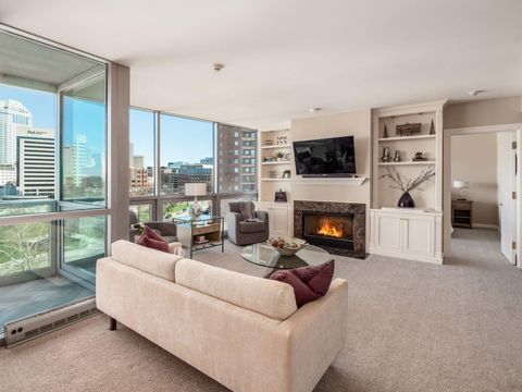 Tiny photo for 1 Miranova Place 730 #730, Columbus, OH 43215 (MLS # 226007035)