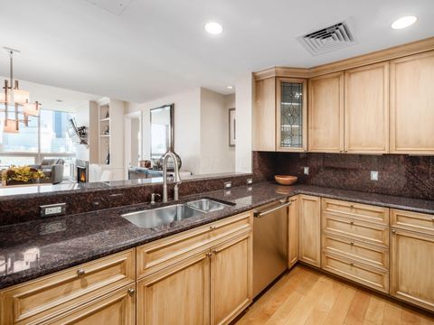 Tiny photo for 1 Miranova Place 730 #730, Columbus, OH 43215 (MLS # 226007035)