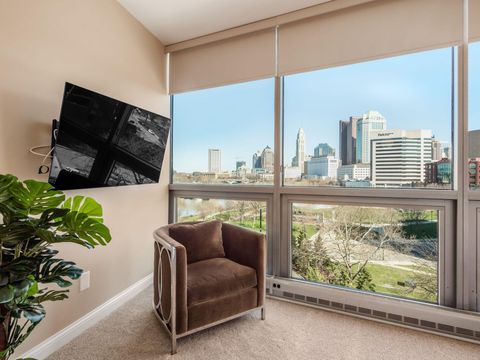 Tiny photo for 1 Miranova Place 730 #730, Columbus, OH 43215 (MLS # 226007035)