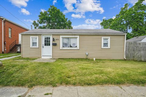 Photo of 6971 London Groveport Road, Grove City, OH 43123 (MLS # 225023566)