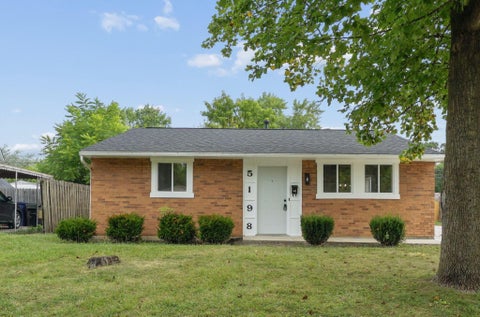 Photo of 5198 Longview Drive, Hilliard, OH 43026 (MLS # 226025828)
