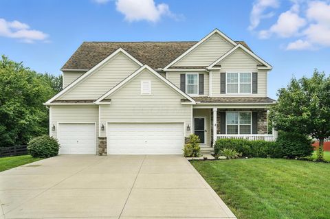 Photo of 11099 Keswick Drive NW, Pickerington, OH 43147 (MLS # 225028458)
