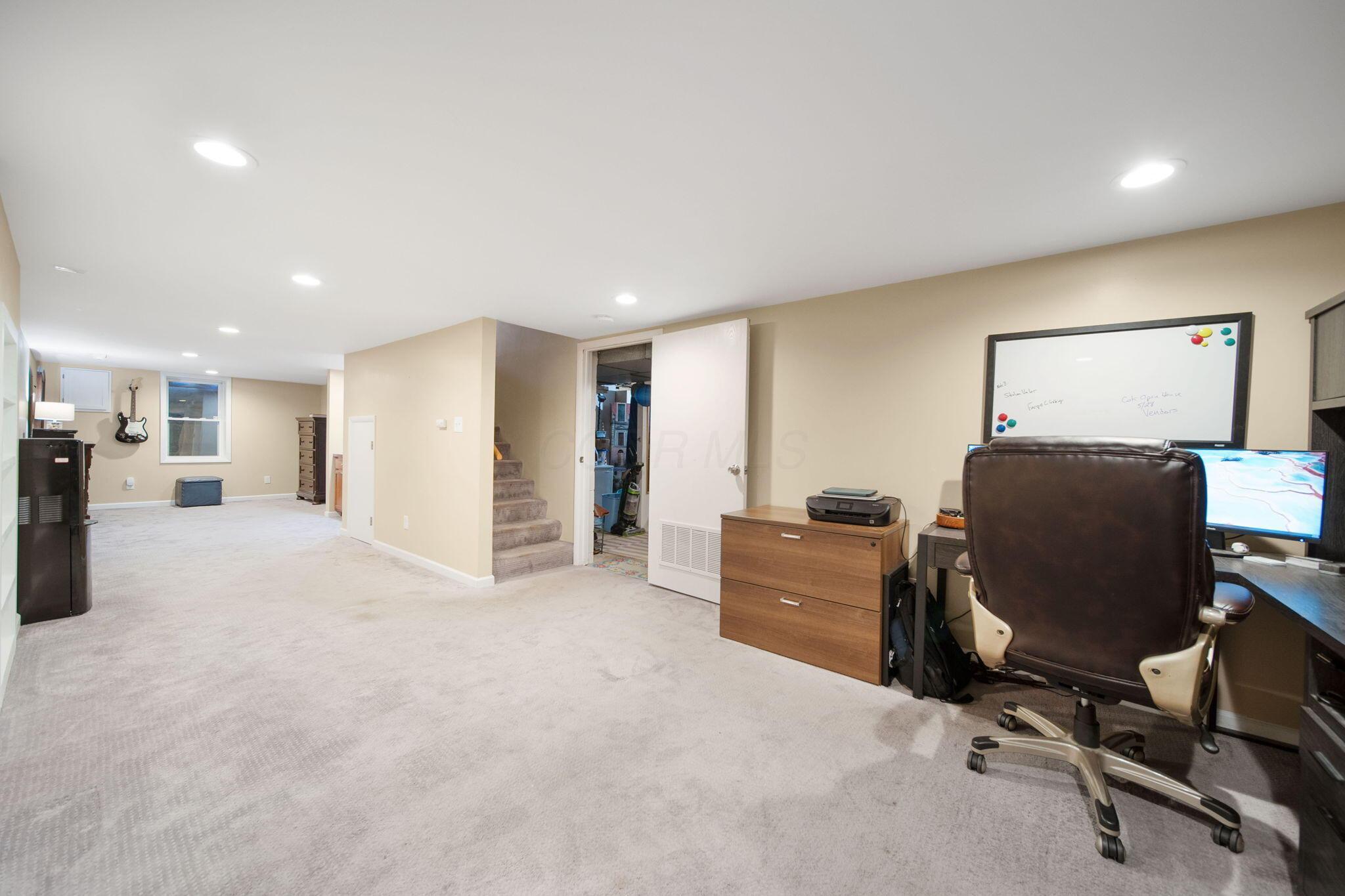 1295 Oakland Avenue, Columbus, Ohio image 35