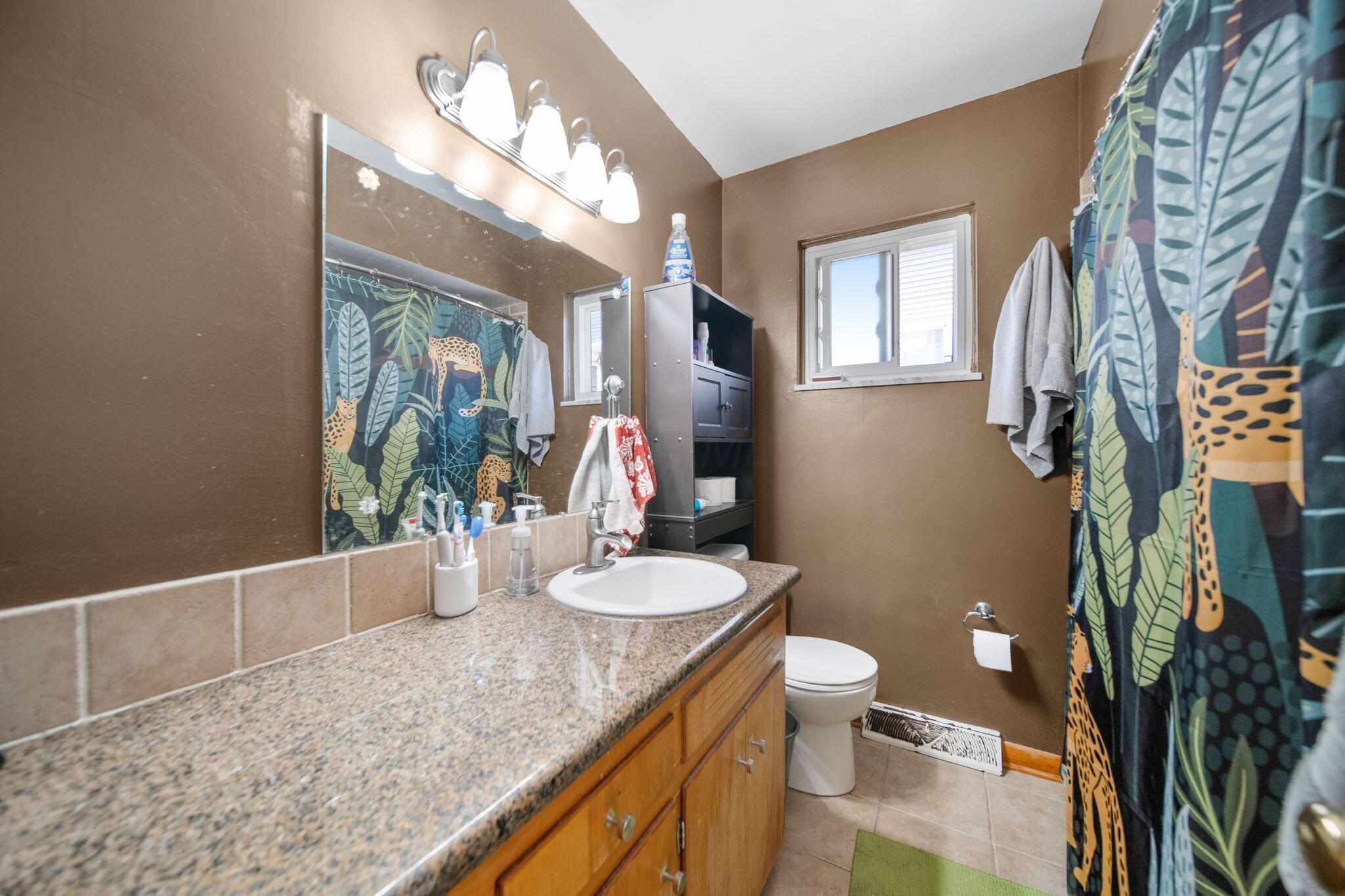 1295 Oakland Avenue, Columbus, Ohio image 32