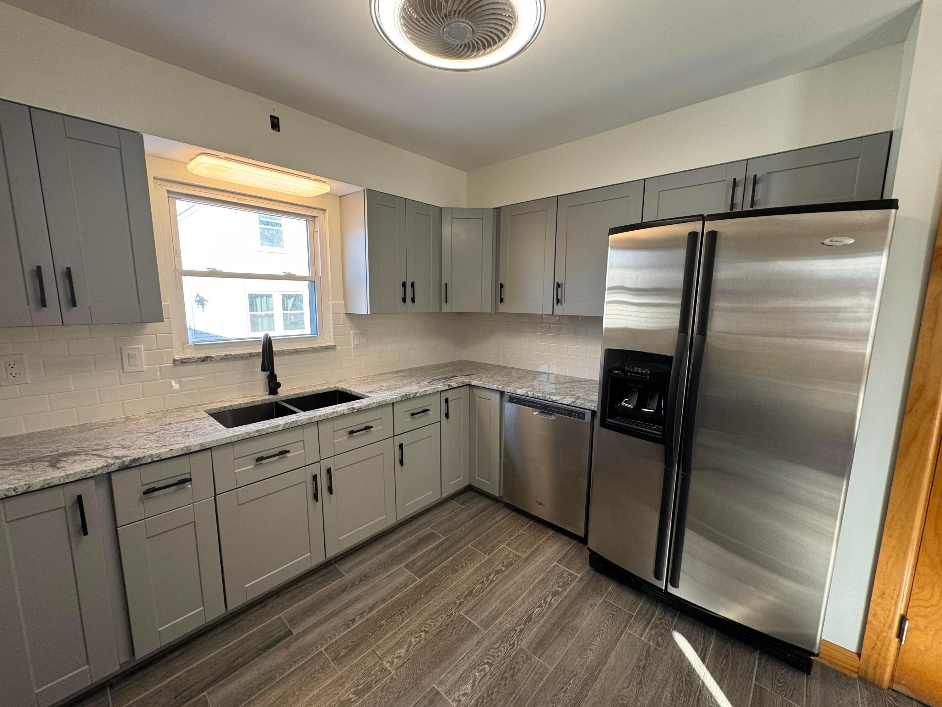 405 Sherwood Drive, Newark, Ohio image 7