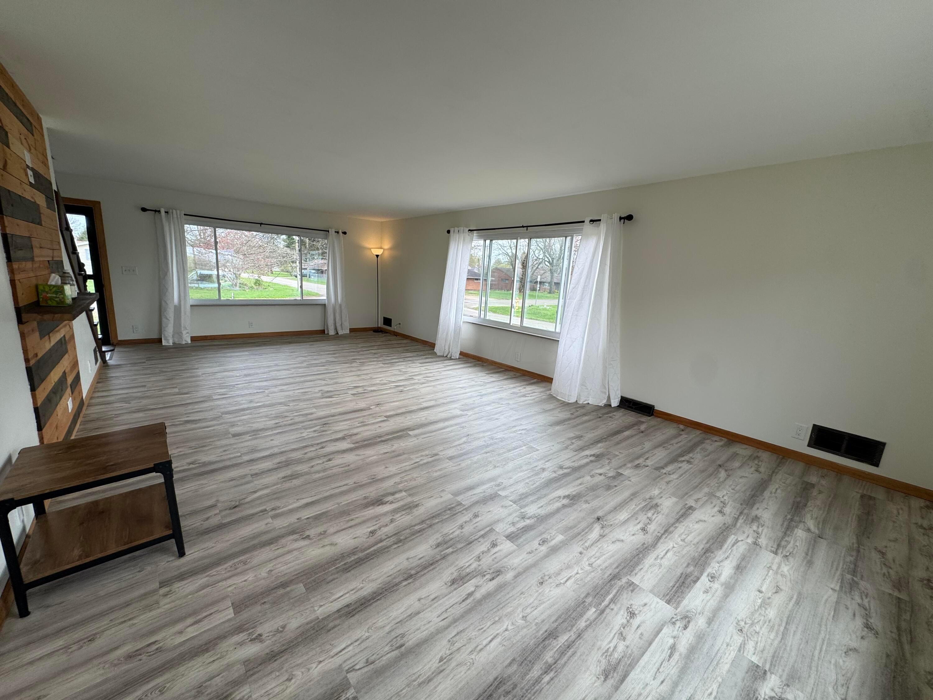 405 Sherwood Drive, Newark, Ohio image 16