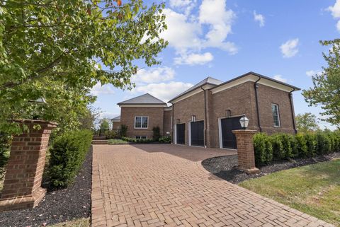 Tiny photo for 4135 High Grove Crest, New Albany, OH 43054 (MLS # 225035577)