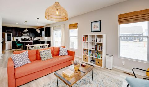 Photo of 8041 Marilyn Road, Reynoldsburg, OH 43068 (MLS # 226008123)