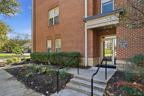 Tiny photo for 971 Ingleside Avenue 109 #109, Columbus, OH 43215 (MLS # 226040323)