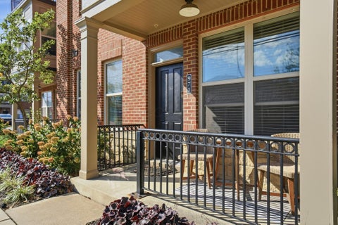 Tiny photo for 971 Ingleside Avenue 109 #109, Columbus, OH 43215 (MLS # 226040323)