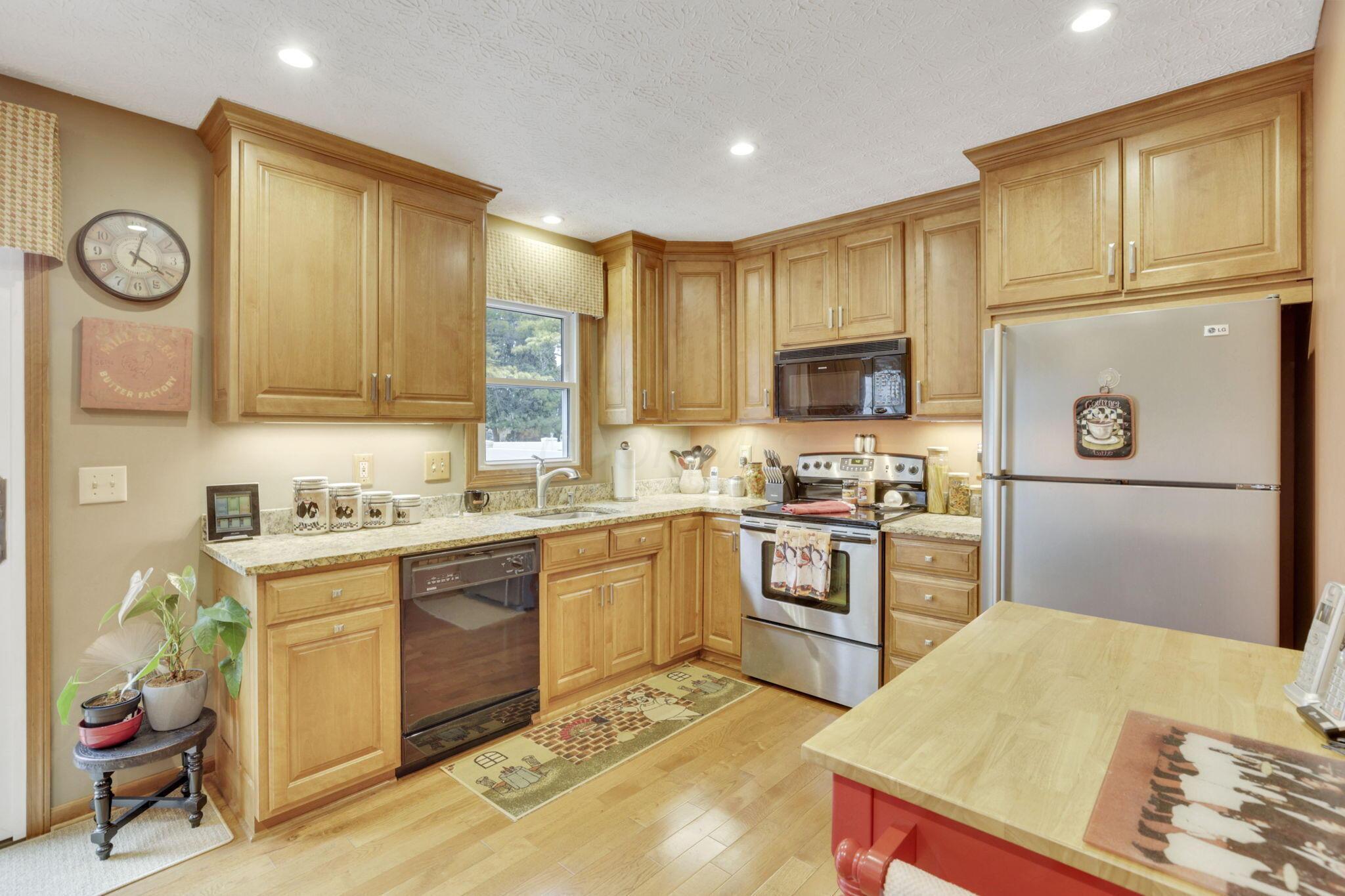 3848 Oakbridge Lane #23-3, Dublin, Ohio image 14