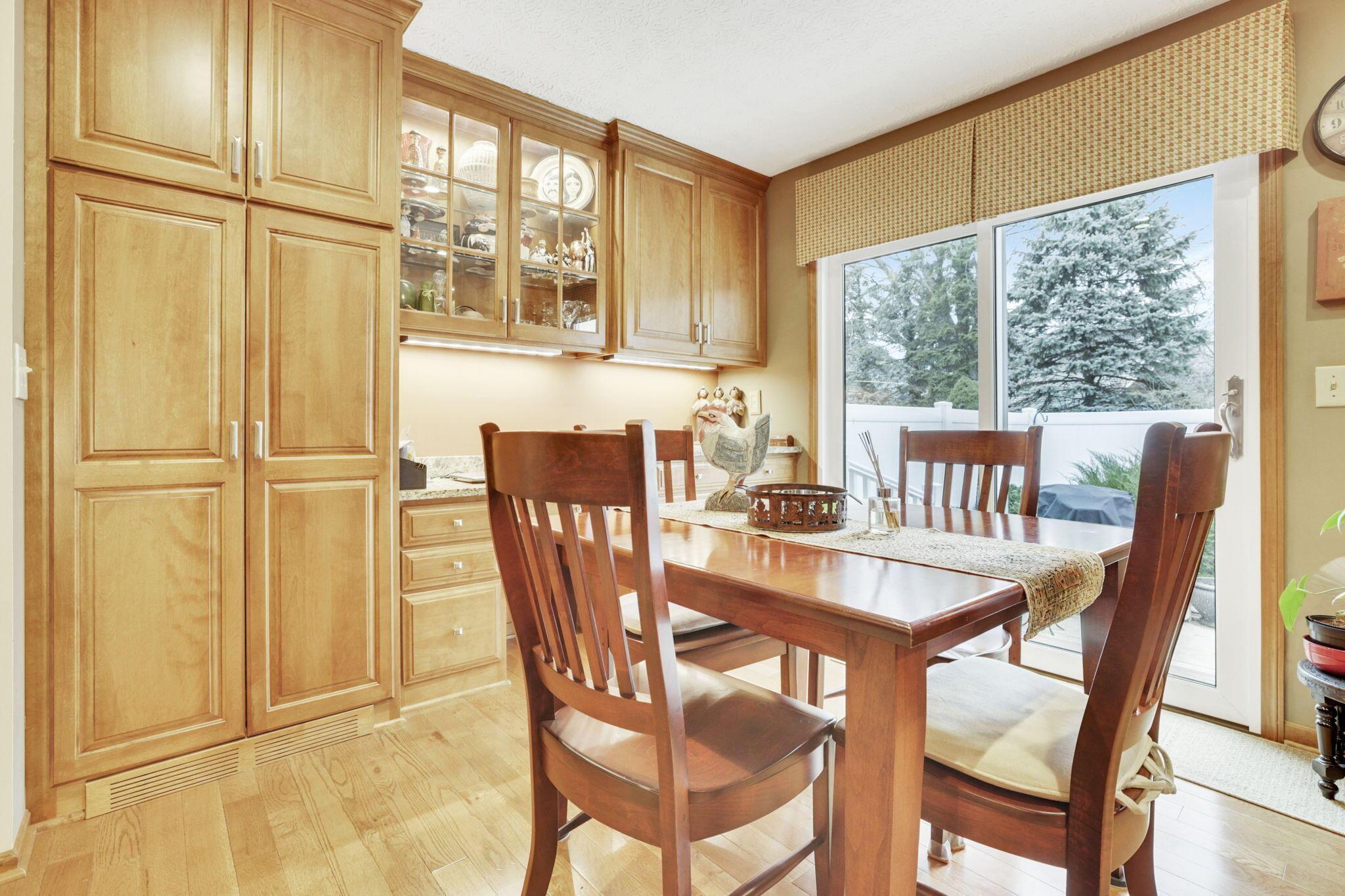 3848 Oakbridge Lane #23-3, Dublin, Ohio image 12
