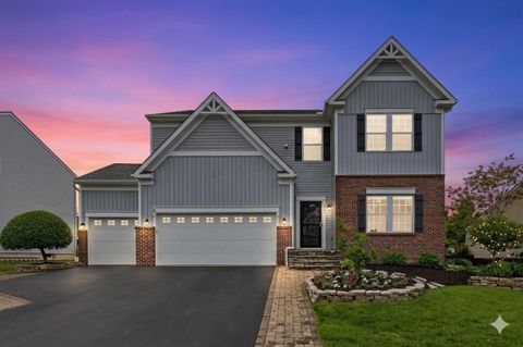 Photo of 235 Weeping Willow Run Drive, Johnstown, OH 43031 (MLS # 226018289)