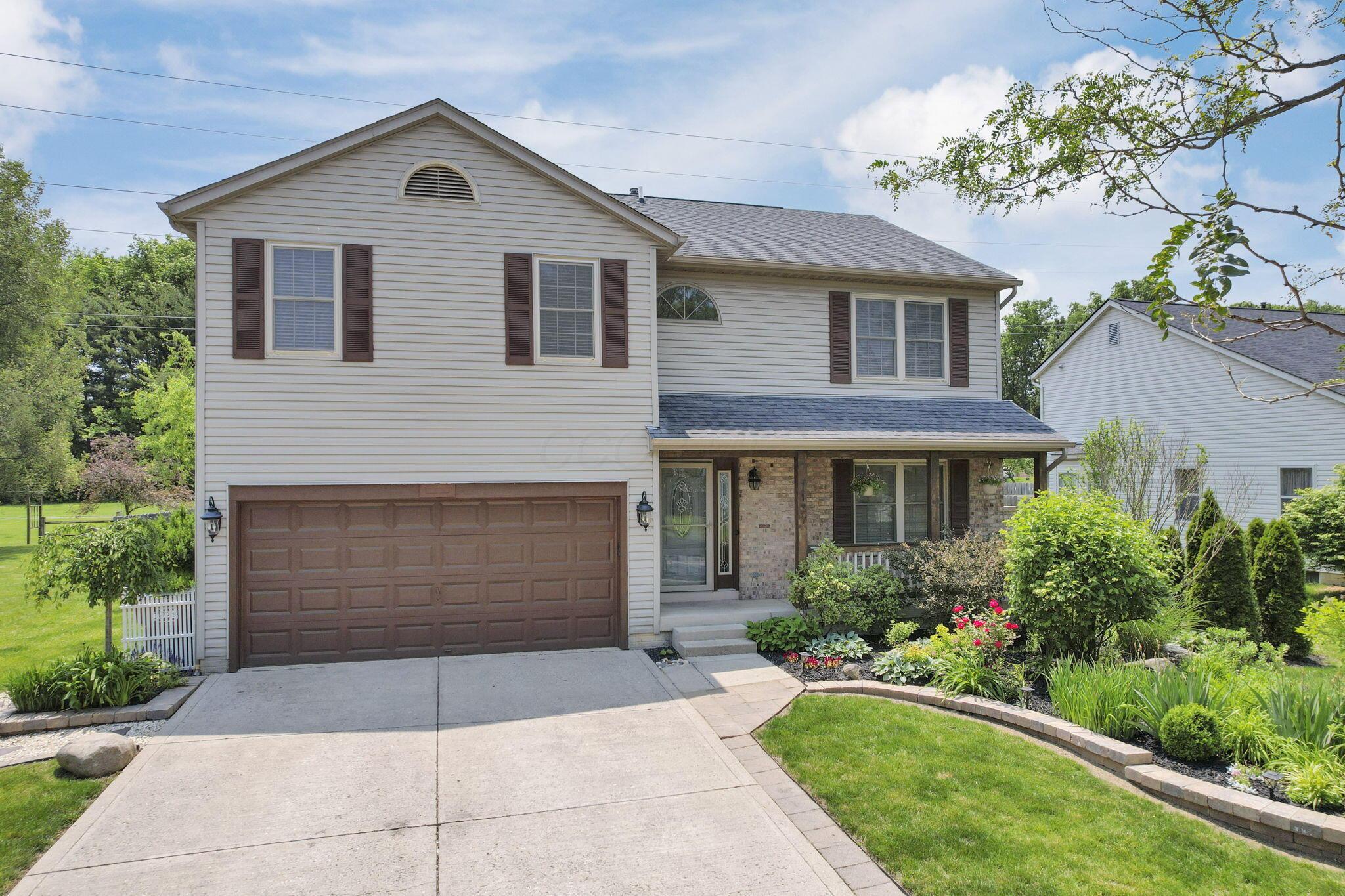 1137 Hoover Lake Court, Westerville, Ohio image 1
