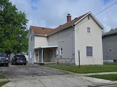 Photo of 183 Chicago Avenue, Marion, OH 43302 (MLS # 226015229)