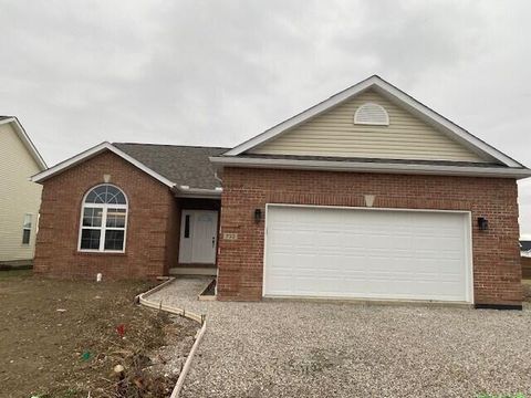 Photo of 732 Bay Hill Court, Marion, OH 43302 (MLS # 226001273)