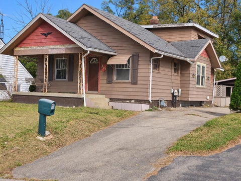 Photo of 418 Bellevue Avenue, Springfield, OH 45503 (MLS # 226040046)