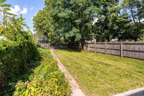Tiny photo for 348 E Morrill Avenue, Columbus, OH 43207 (MLS # 226033883)
