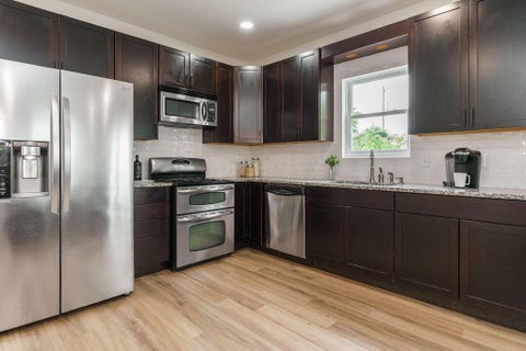 Tiny photo for 348 E Morrill Avenue, Columbus, OH 43207 (MLS # 226033883)