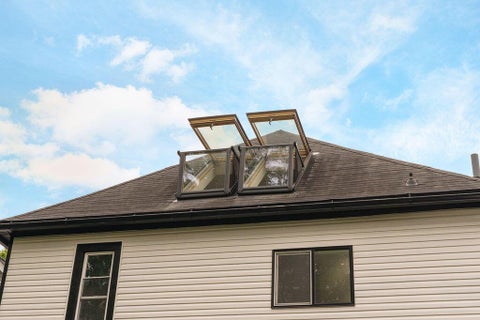 Tiny photo for 348 E Morrill Avenue, Columbus, OH 43207 (MLS # 226033883)
