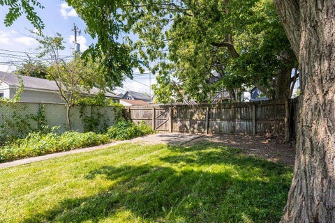 Tiny photo for 348 E Morrill Avenue, Columbus, OH 43207 (MLS # 226033883)
