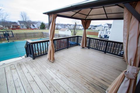 Tiny photo for 2560 Fox Trail Drive, Lancaster, OH 43130 (MLS # 226000616)