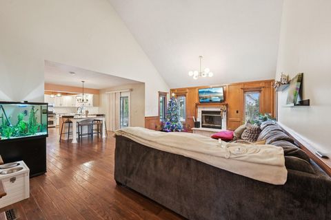 Tiny photo for 410 Six Pence Circle, Westerville, OH 43081 (MLS # 225045507)