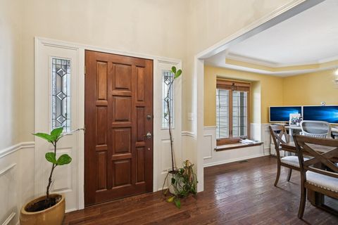 Tiny photo for 410 Six Pence Circle, Westerville, OH 43081 (MLS # 225045507)