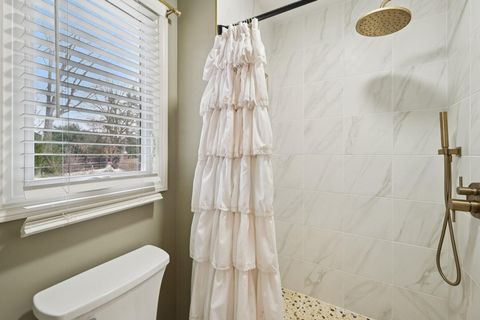 Tiny photo for 410 Six Pence Circle, Westerville, OH 43081 (MLS # 225045507)