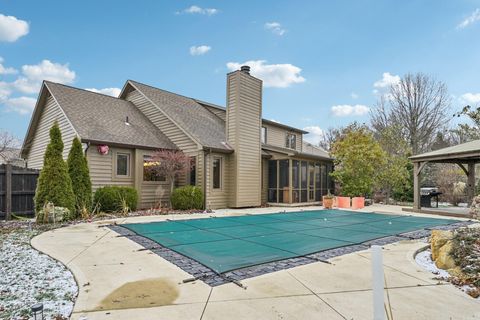 Tiny photo for 410 Six Pence Circle, Westerville, OH 43081 (MLS # 225045507)