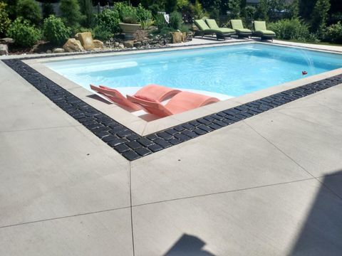 Tiny photo for 410 Six Pence Circle, Westerville, OH 43081 (MLS # 225045507)