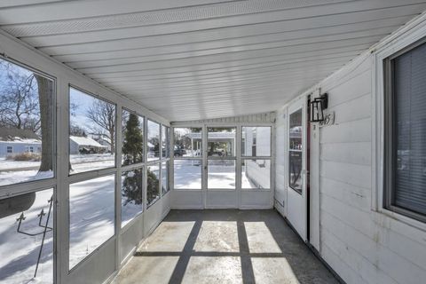Tiny photo for 845 Exeter Road, Columbus, OH 43213 (MLS # 226003095)