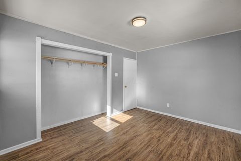 Tiny photo for 845 Exeter Road, Columbus, OH 43213 (MLS # 226003095)