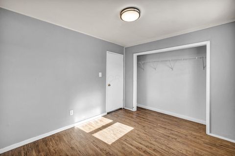 Tiny photo for 845 Exeter Road, Columbus, OH 43213 (MLS # 226003095)