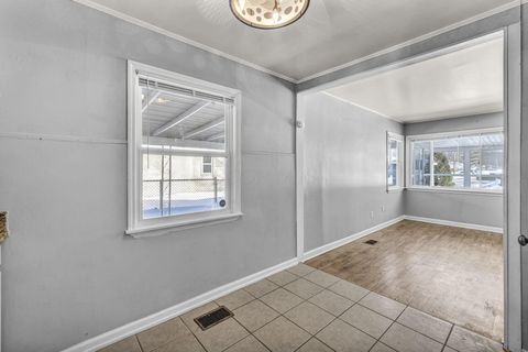 Tiny photo for 845 Exeter Road, Columbus, OH 43213 (MLS # 226003095)