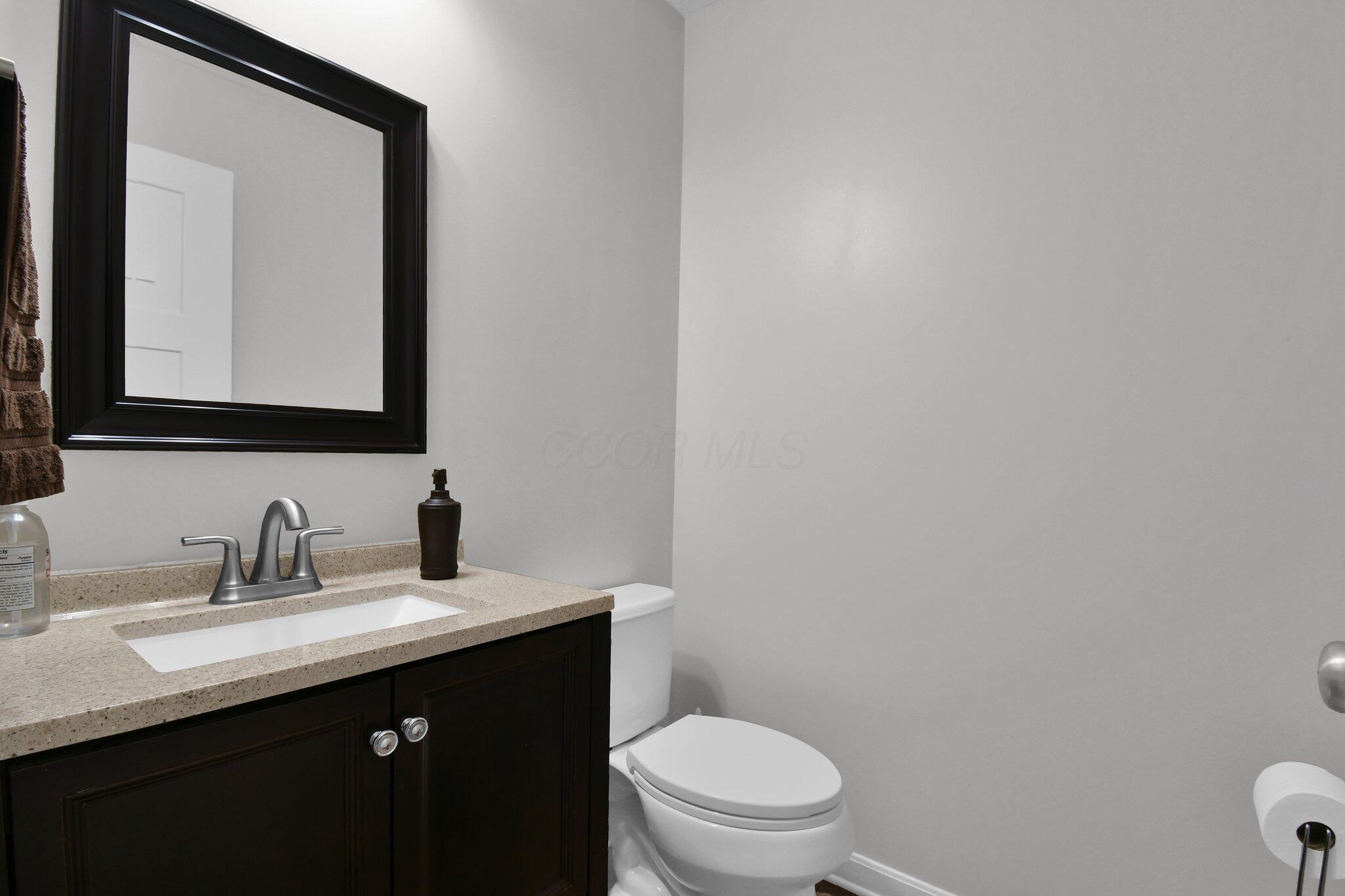 6145 Bradwood Drive, Westerville, Ohio image 18