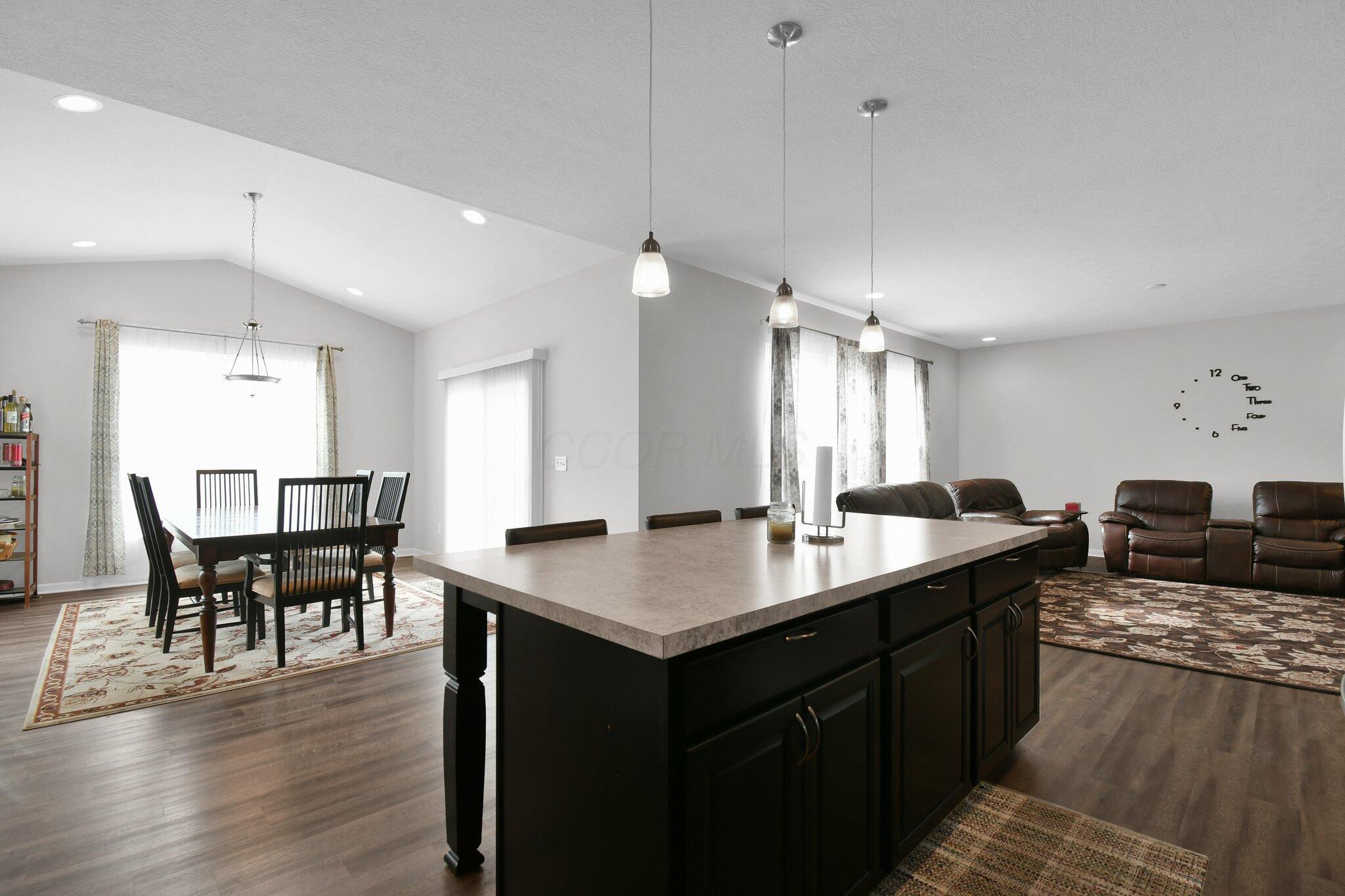 6145 Bradwood Drive, Westerville, Ohio image 24