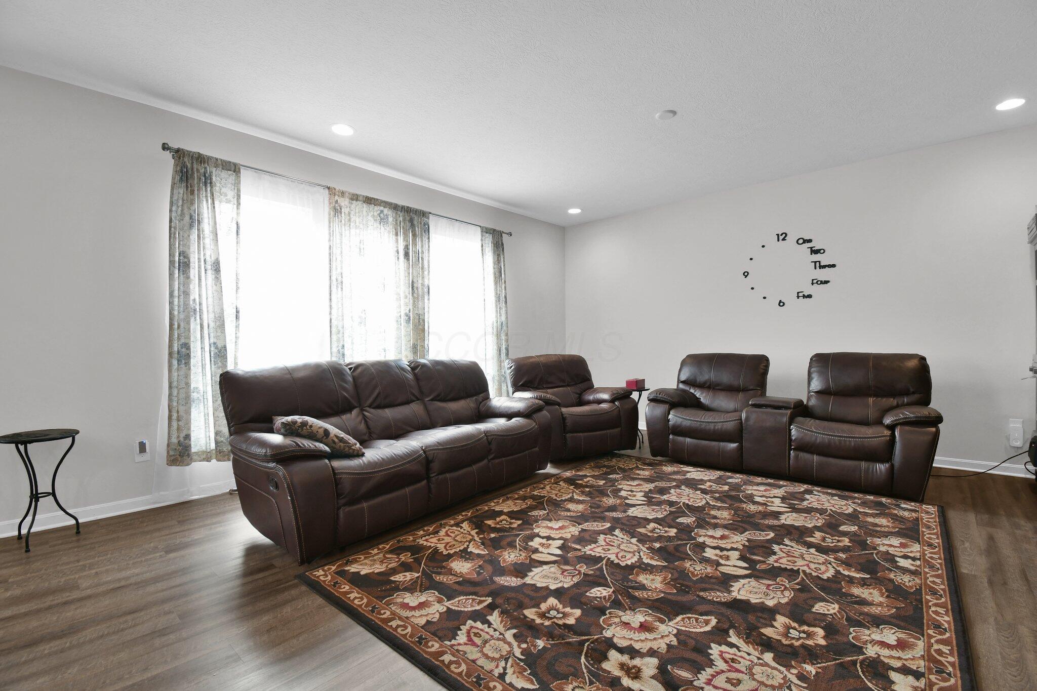6145 Bradwood Drive, Westerville, Ohio image 19