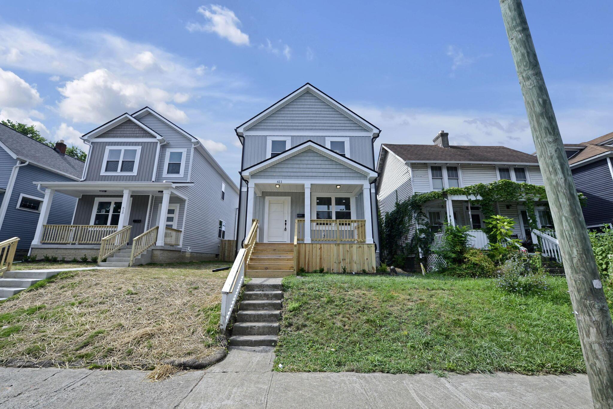 611 Siebert Street