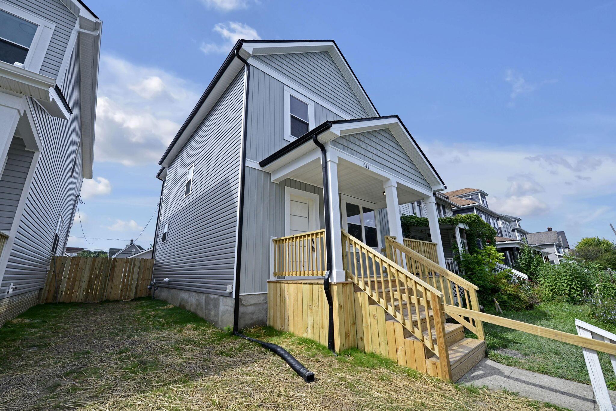611 Siebert Street