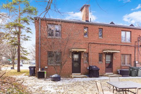 Tiny photo for 2000 Northwest Boulevard D #D, Columbus, OH 43212 (MLS # 226001964)