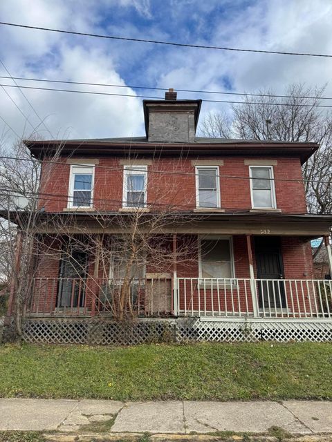 Photo of 730-732 S Ohio Avenue, Columbus, OH 43205 (MLS # 225044307)