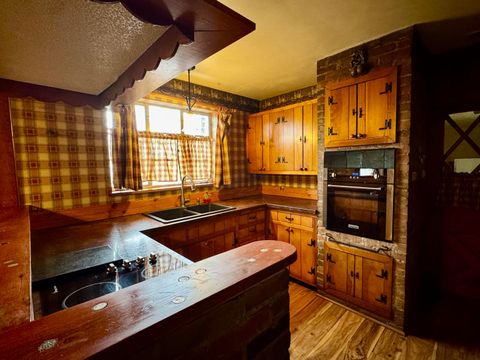 Tiny photo for 621 N Walnut Drive, Logan, OH 43138 (MLS # 226006238)