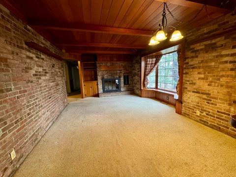 Tiny photo for 621 N Walnut Drive, Logan, OH 43138 (MLS # 226006238)