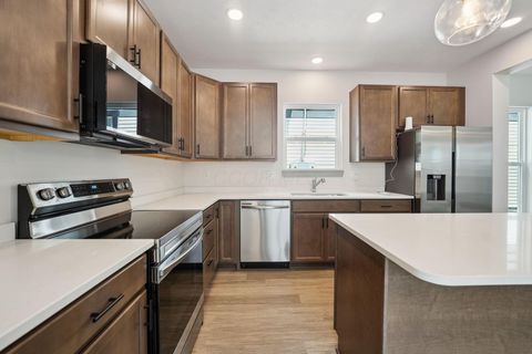 Tiny photo for 63 Hayden Avenue, Columbus, OH 43222 (MLS # 226005480)