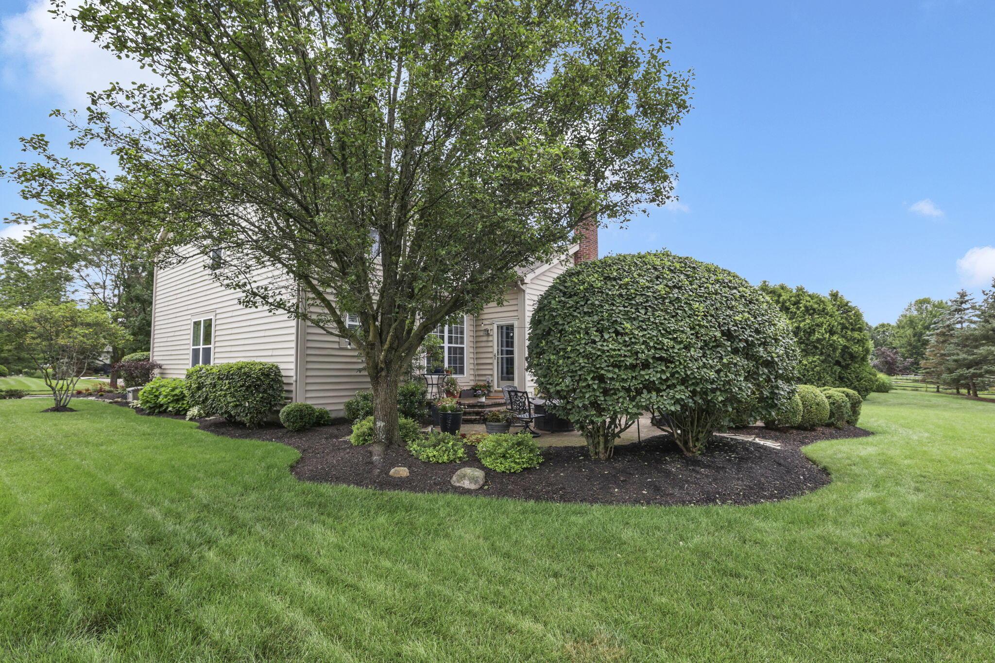 New Albany, Ohio 43054, United States, 4 Bedrooms Bedrooms, ,3 BathroomsBathrooms,Residential,Active,166049