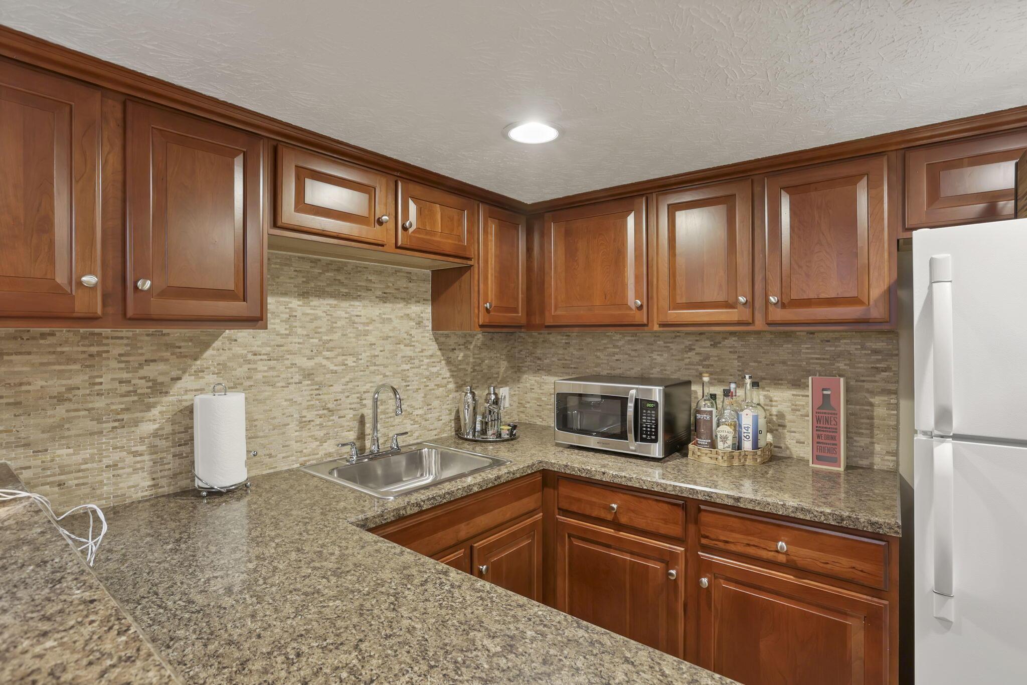 New Albany, Ohio 43054, United States, 4 Bedrooms Bedrooms, ,3 BathroomsBathrooms,Residential,Active,166049